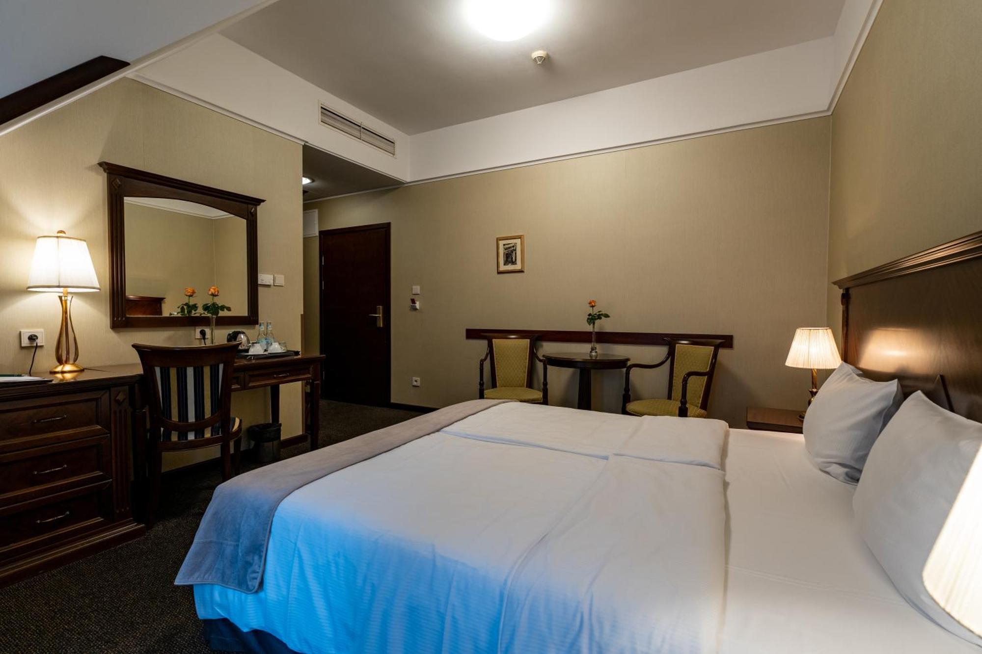 Grand Sal Hotel Wieliczka megye Kültér fotó