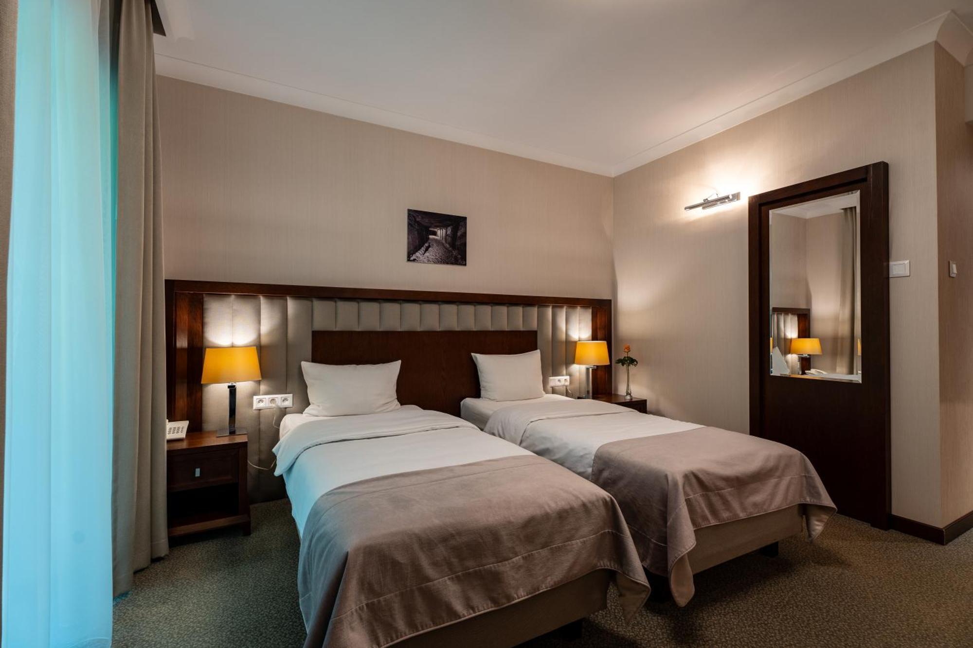 Grand Sal Hotel Wieliczka megye Kültér fotó
